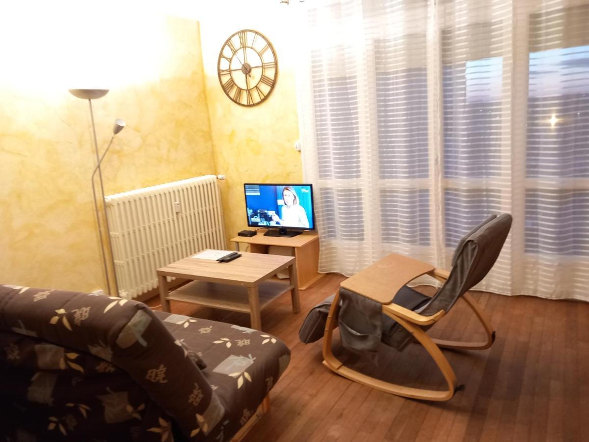 Bellejoie - Appartement T3- Poitiers Sud - Direct Futuroscope - Parking Et Wifi Gratuit Exteriör bild